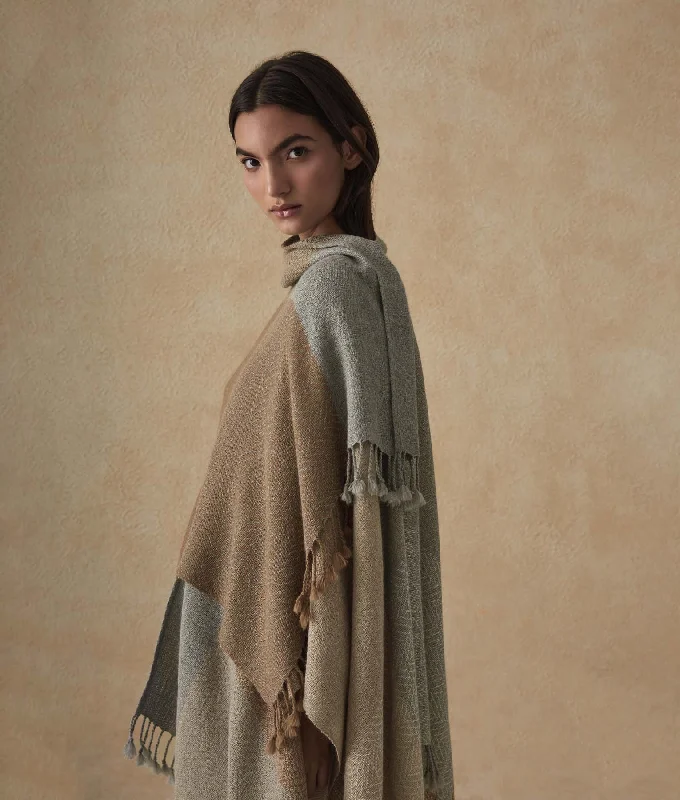 ghost gray and camel