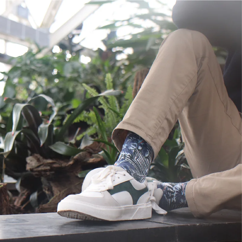 Tropical Style Men's Hibiscus Floral Cotton Socks
